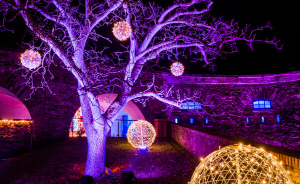 Weihnachtliche Beleuchtungen in der Festung Ehrenbreitstein © Christmas Garden, Michael Clemens